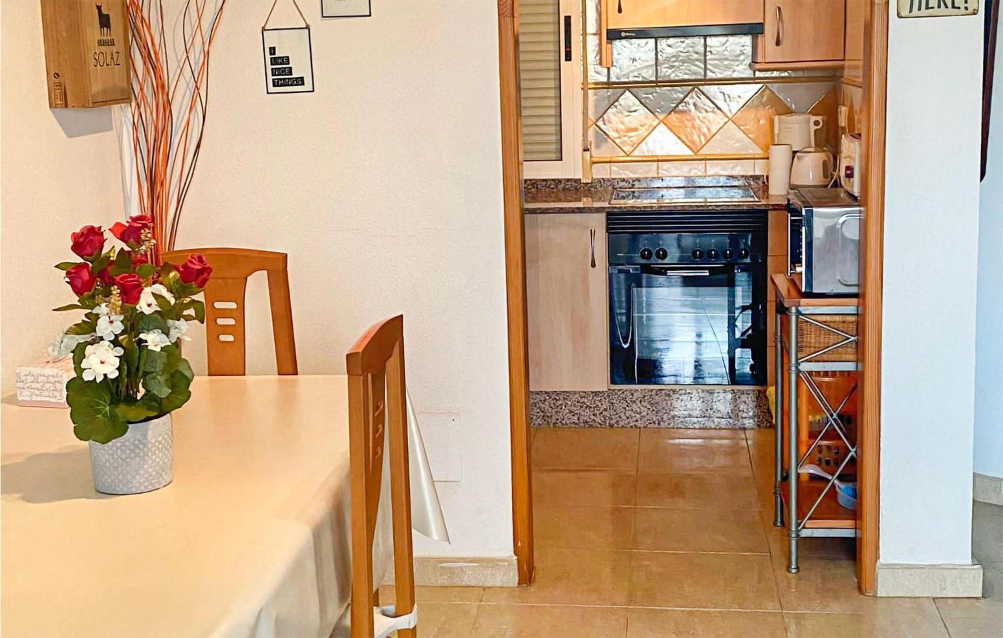 Cozy Apartment In Los Alcazares With Wifi Buitenkant foto